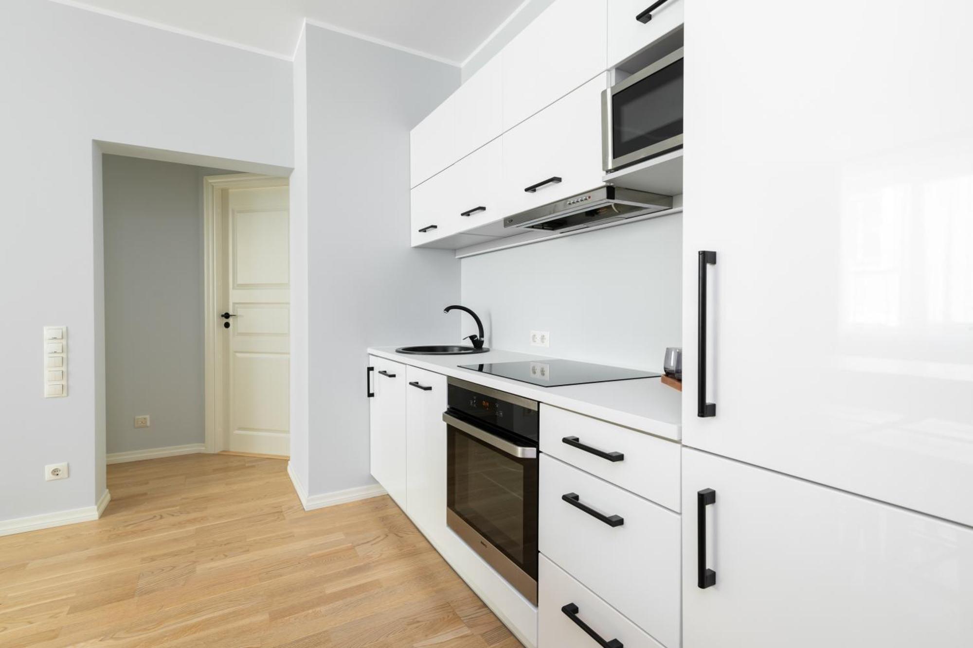 Roosikrantsi Elegant Retreat Near Old Town - Heart Tallinn