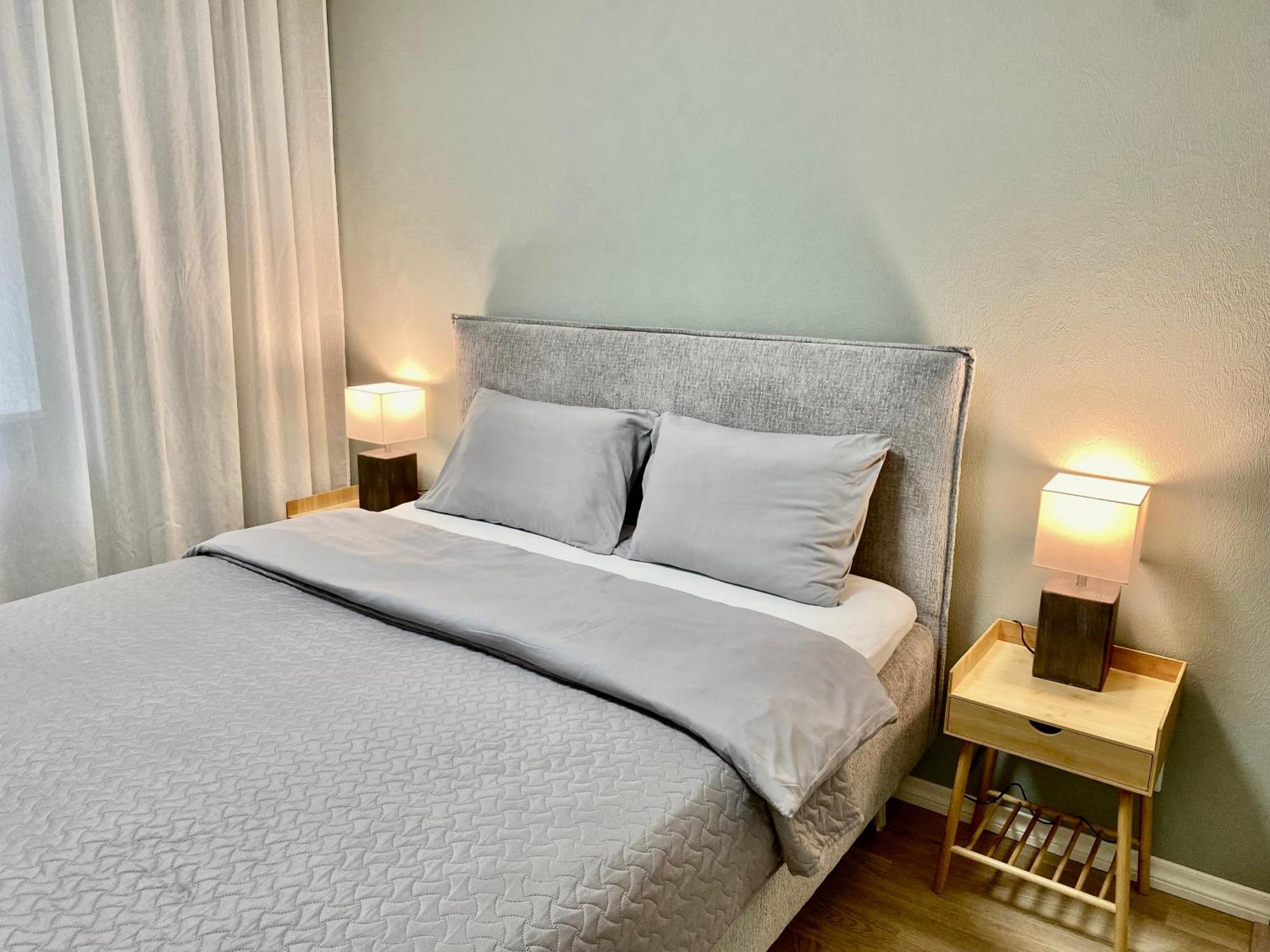 Roosikrantsi Elegant Retreat Near Old Town - Heart Leilighet *